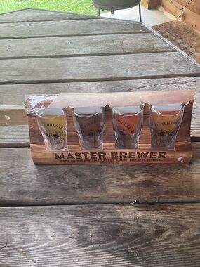 Master Brewer Beer Paddle with 4 Tasting Glasses